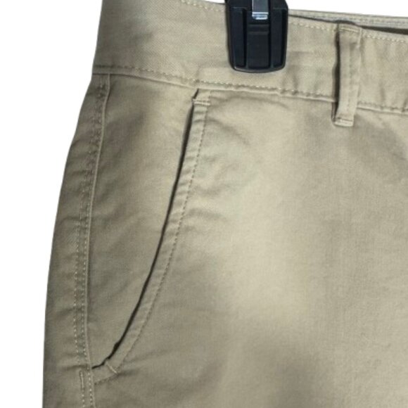 Eddie Bauer Tan Legend Wash Stretch Slightly Curvy Women's Shorts Size 8 - Picture 3 of 7